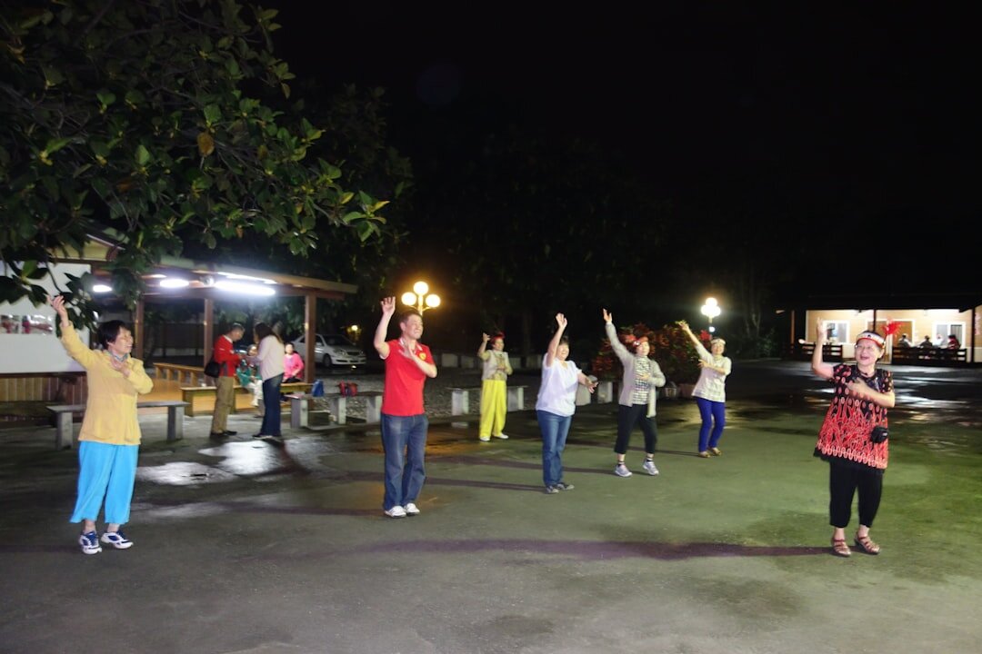 seniors dancing